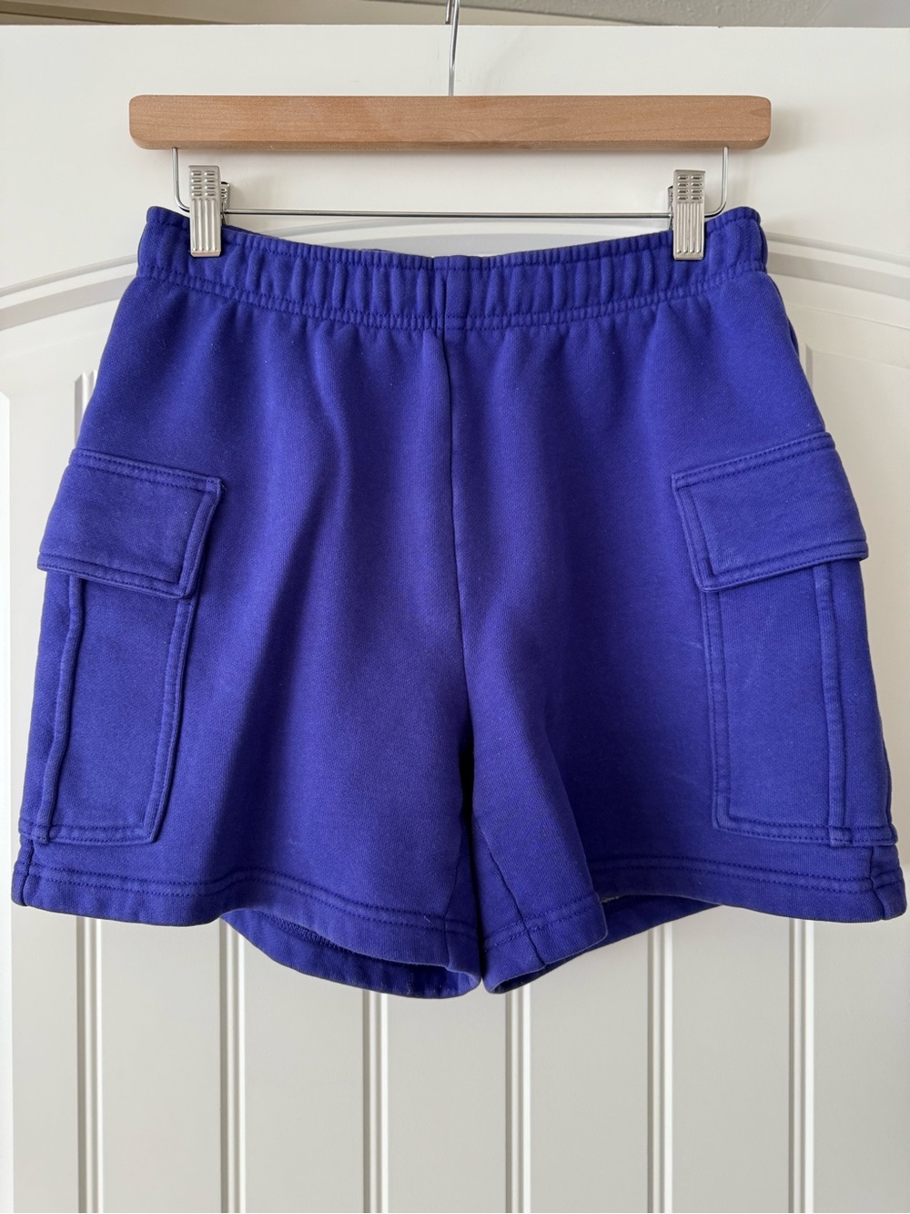 TNA Purple Cargo Pocket Jogger Shorts. Size Small.
